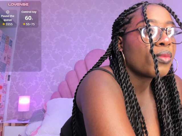 SheylaMunn live cam