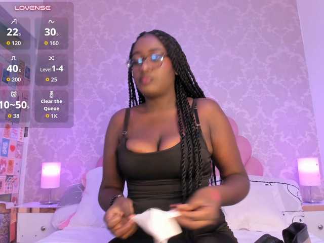 SheylaMunn live cam