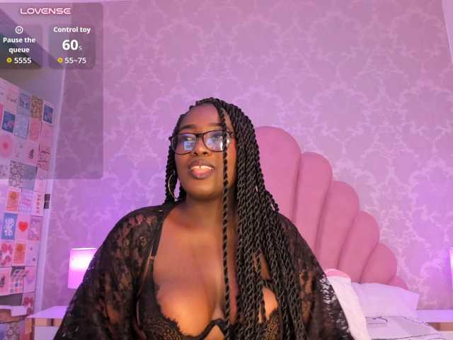 SheylaMunn live cam