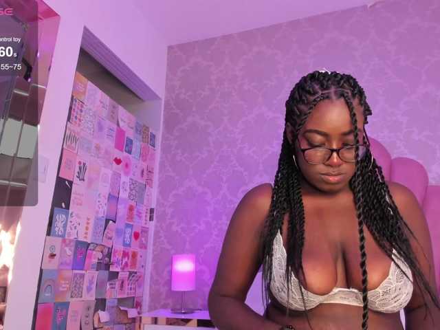 SheylaMunn live cam on BongaCams