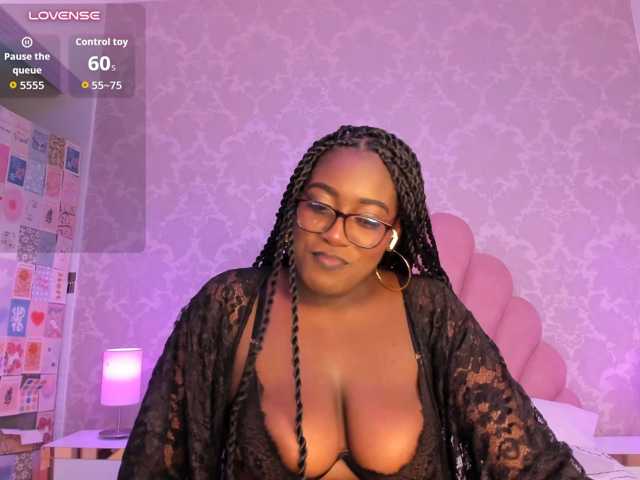 SheylaMunn live cam