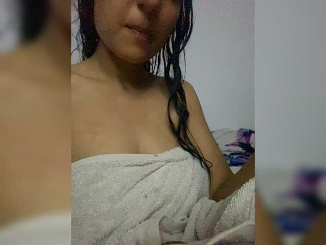 Dianaaaaa234 live cam on BongaCams