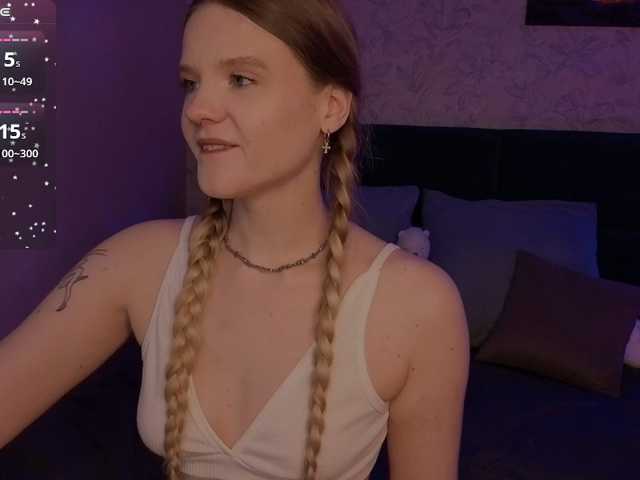 Molly--murrr live cam on BongaCams