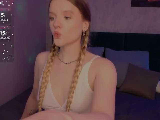 Molly--murrr live cam on BongaCams