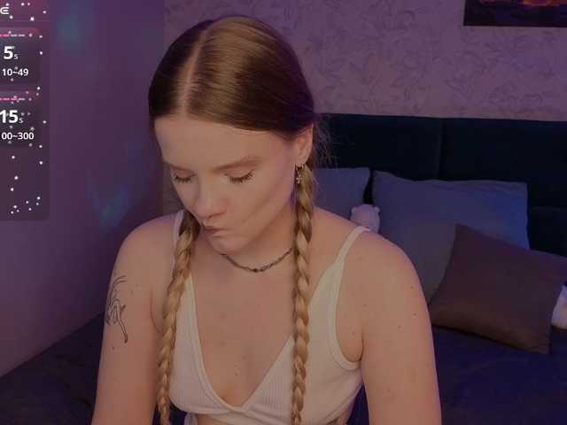 Molly--murrr live cam on BongaCams