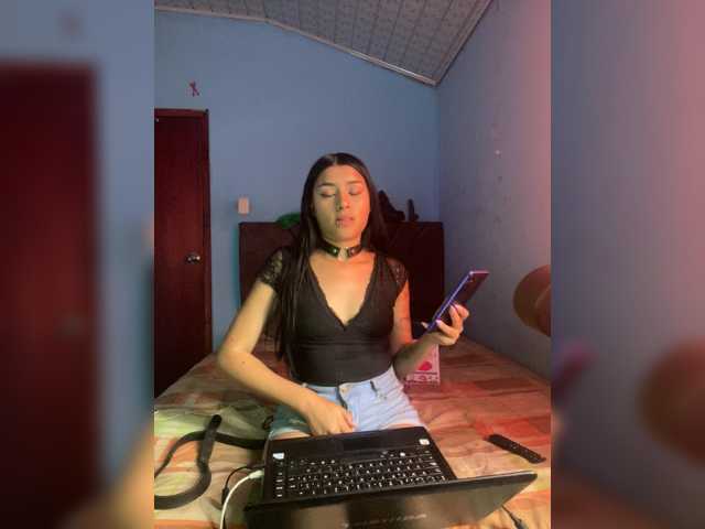 Babykathi live cam on BongaCams