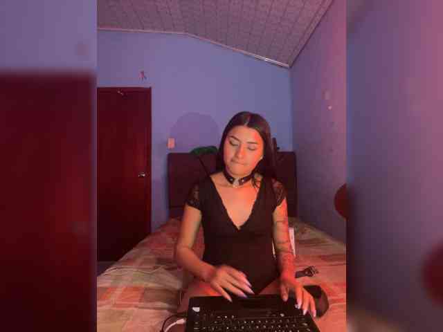 Modelo: Dominatrix_kathi