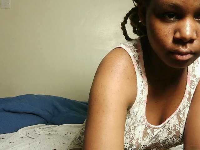 Hot-sexxy-love live cam on BongaCams