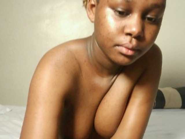 Hot-sexxy-love live cam on BongaCams