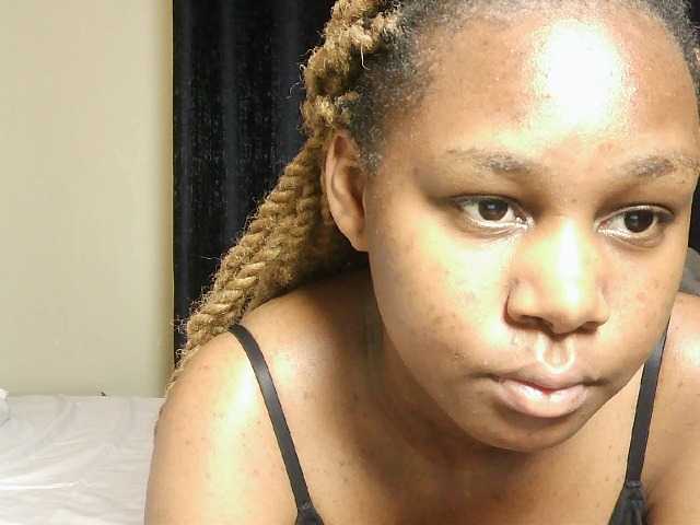 Hot-sexxy-love live cam on BongaCams