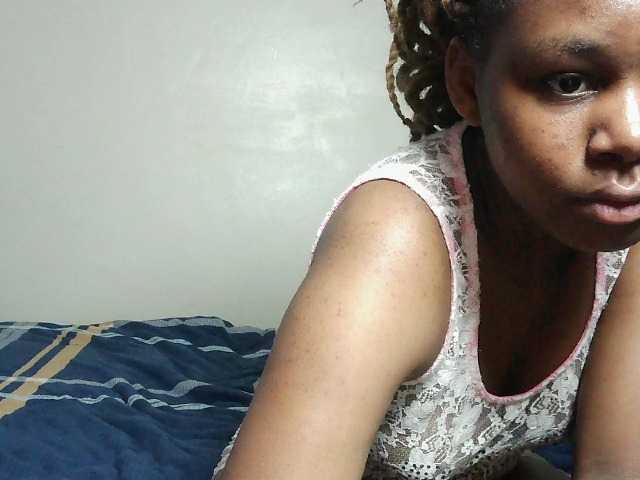 Hot-sexxy-love live cam on BongaCams