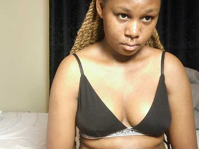 Hot-sexxy-love live cam on BongaCams