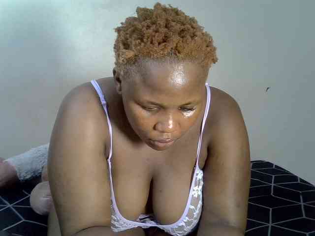 SweetThicky webcam