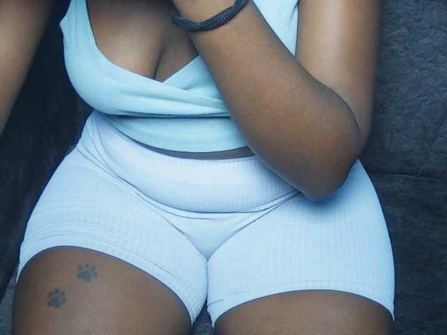 Verabliss23 live cam on BongaCams