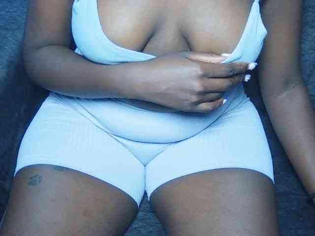 Model: Verabliss23