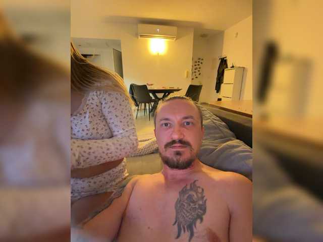 Rediska341 live cam on BongaCams