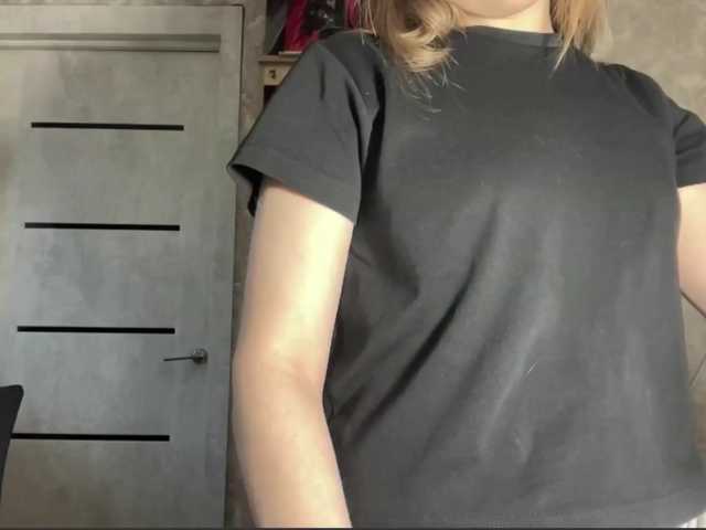 CharlaSliman live cam on BongaCams