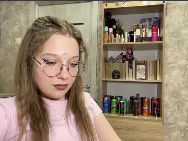 CharlaSliman live cam on BongaCams