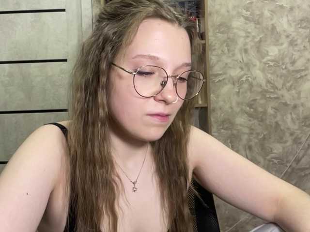 CharlaSliman live cam preview