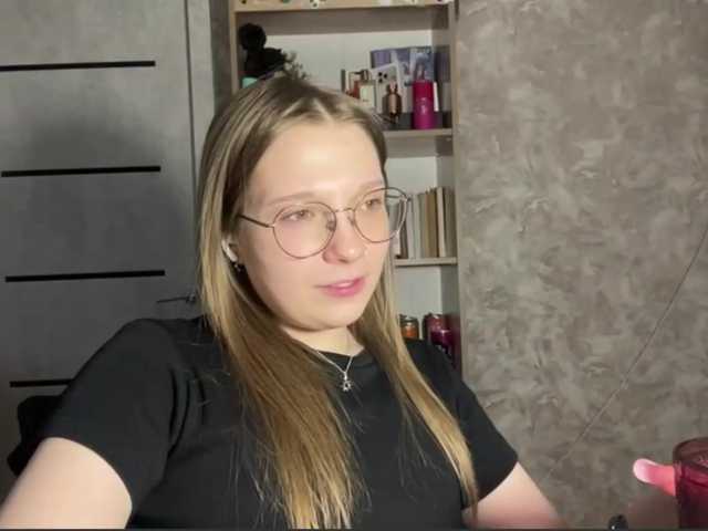 CharlaSliman live cam on BongaCams