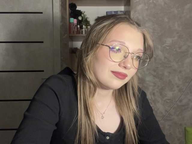 CharlaSliman live cam on BongaCams