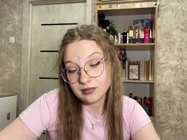 CharlaSliman live cam on BongaCams