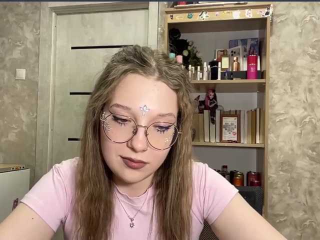 CharlaSliman live cam on BongaCams