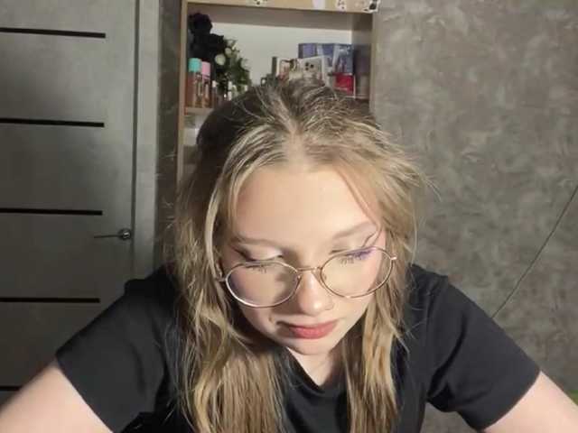 CharlaSliman live cam on BongaCams