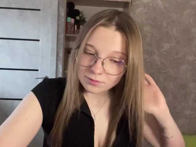 CharlaSliman live cam on BongaCams