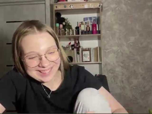 CharlaSliman live cam on BongaCams