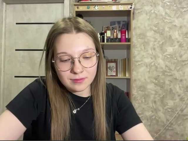 CharlaSliman live cam on BongaCams