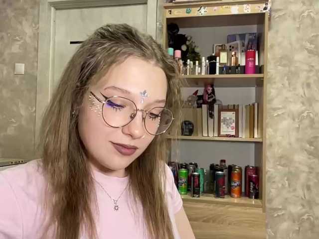 CharlaSliman live cam preview