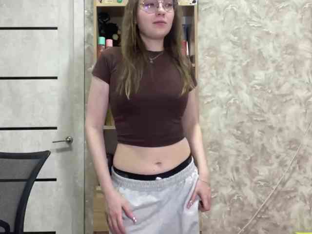 Model: CharlaSliman