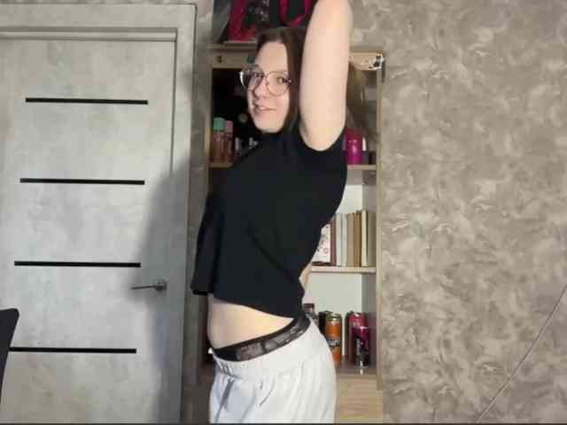 Model: CharlaSliman