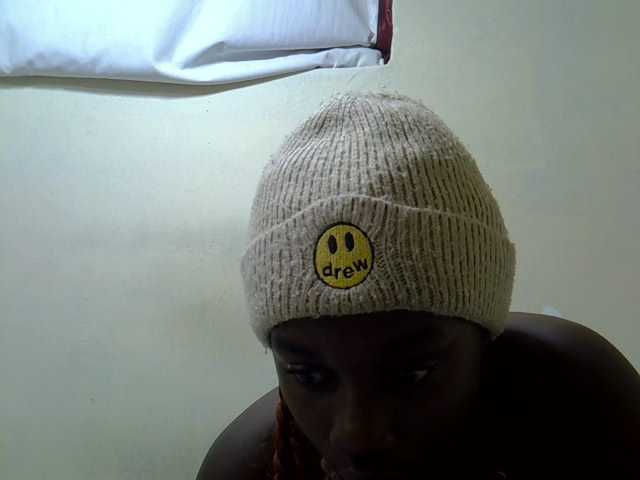Petitelily live cam