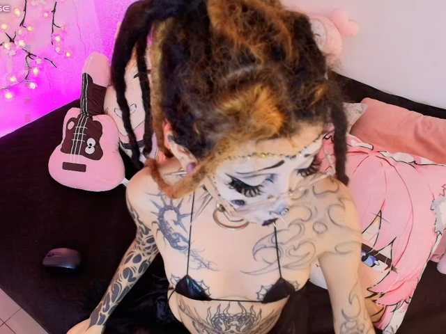 Anniecrow
