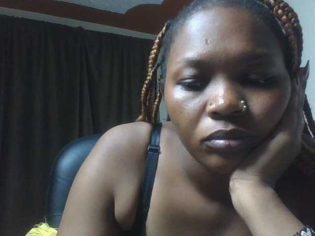 Nudebliss live cam on BongaCams