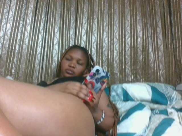 Nudebliss live cam
