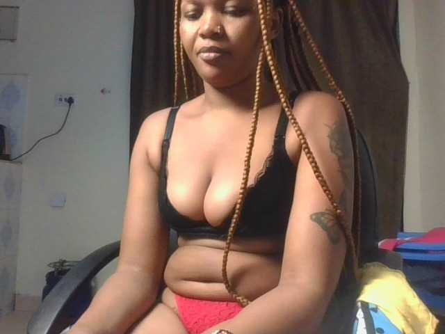 Nudebliss live cam on BongaCams