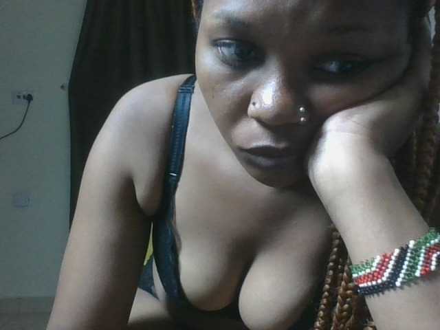 Nudebliss live cam on BongaCams