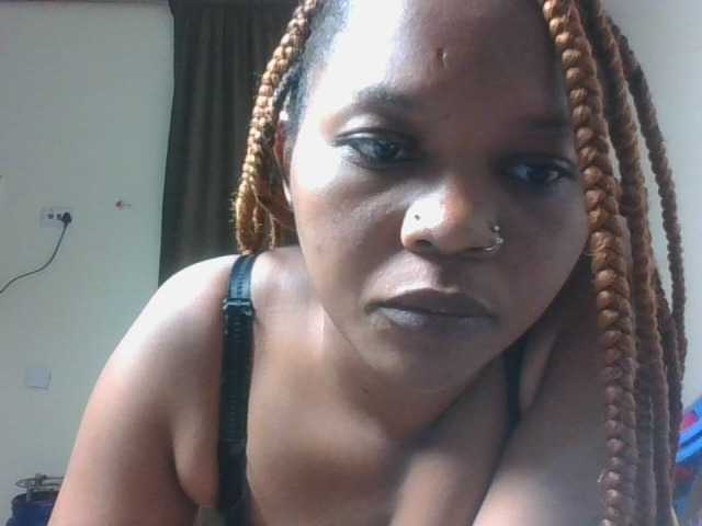 Nudebliss live cam on BongaCams