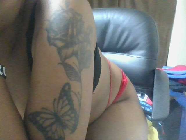 Nudebliss live cam on BongaCams