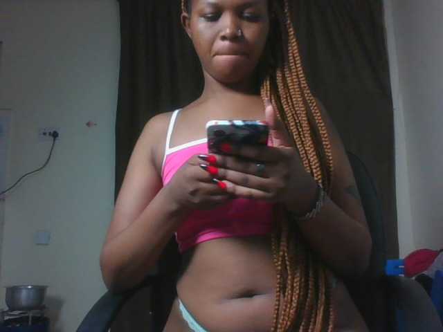 Nudebliss live cam preview