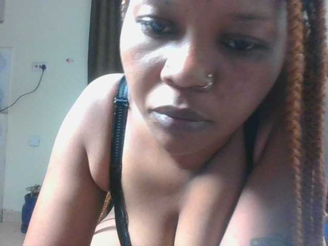 Nudebliss live cam on BongaCams