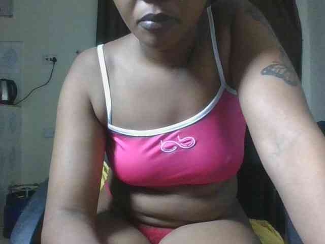 Modelo: Nudebliss