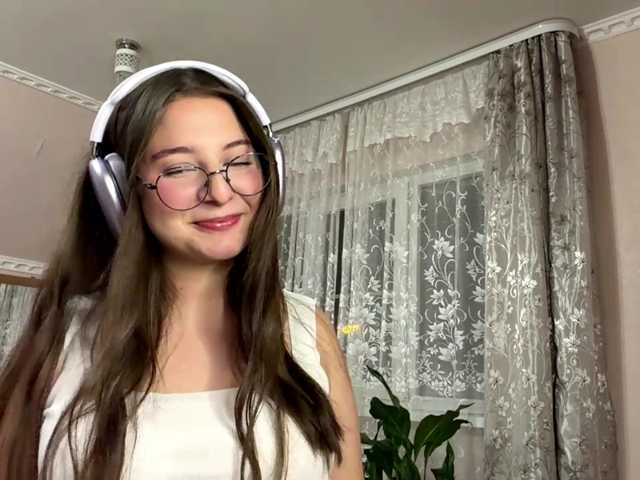 ElanaWilkin live cam on BongaCams
