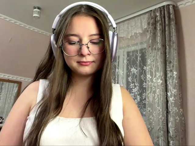 ElanaWilkin live cam on BongaCams