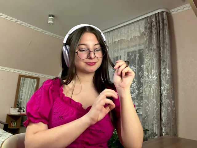 ElanaWilkin live cam on BongaCams