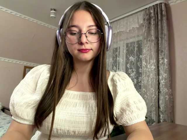 ElanaWilkin live cam on BongaCams