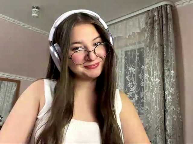 ElanaWilkin live cam on BongaCams